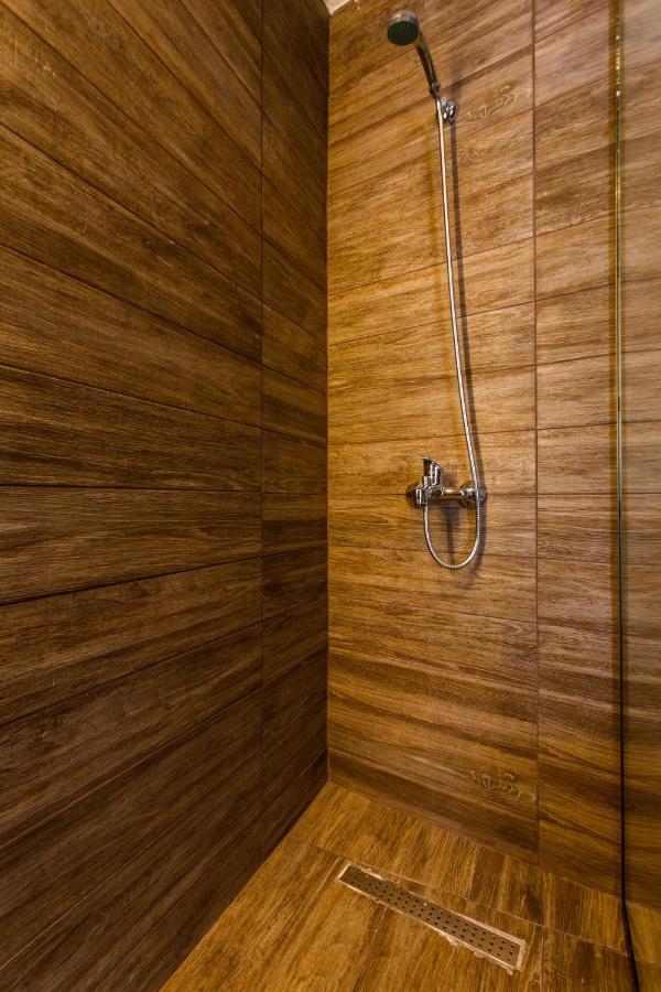 Leone Suites テッサロニキ エクステリア 写真